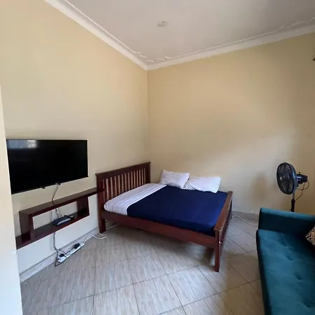 Cozy Suites 3 Kampala Exterior photo