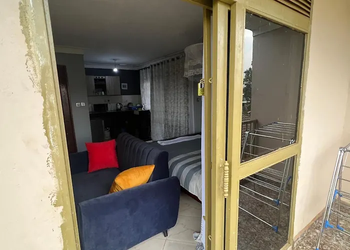 Cozy Suites 3