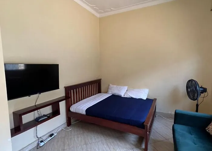 Cozy Suites 3