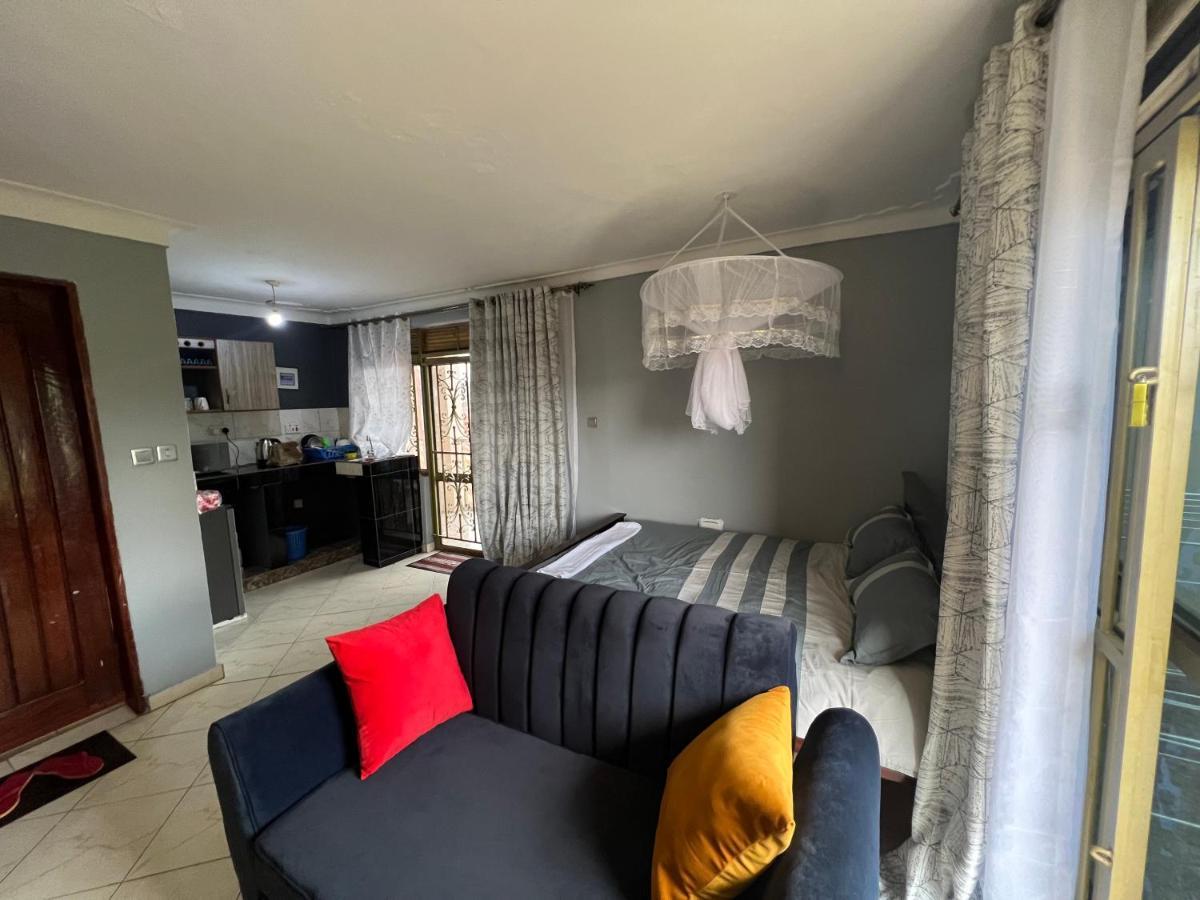 Cozy 3 Apartment
